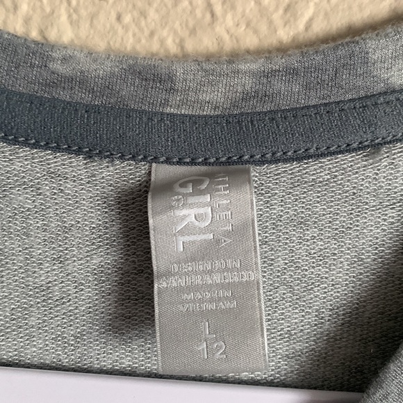 Athleta girl camo pullover sweatshirt - Picture 3 of 5